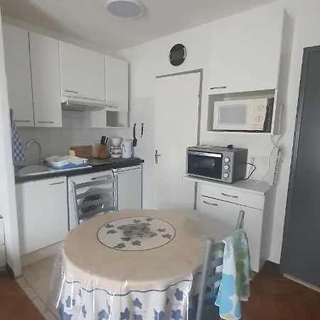 Vue Sur Les Dourbes 44 Thermes *